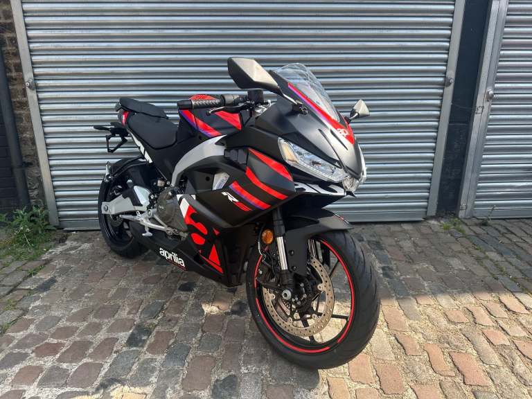 Aprilia RS 457 E5+ Racing Stripes & Opal Light