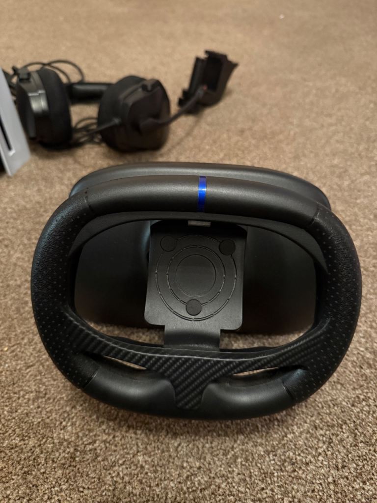 Sony PlayStation 5 825 GB White Console Disc Controller & Driving Wheel (no box)