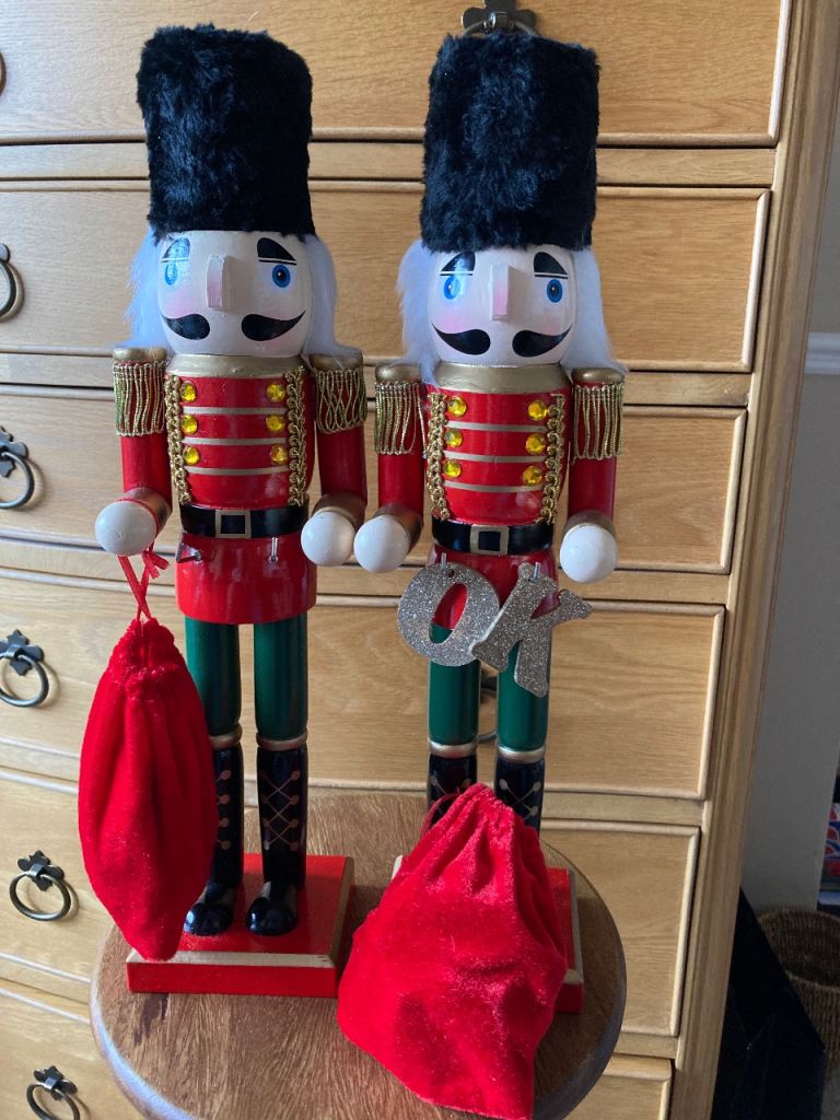 Christmas Nutcracker Soldiers (pair)