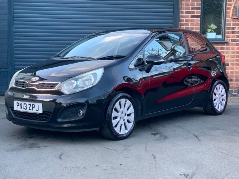 2013 Kia Rio 1.25 2 FSH 107k £35 TAX AYEAR HATCHBACK Petrol Manual