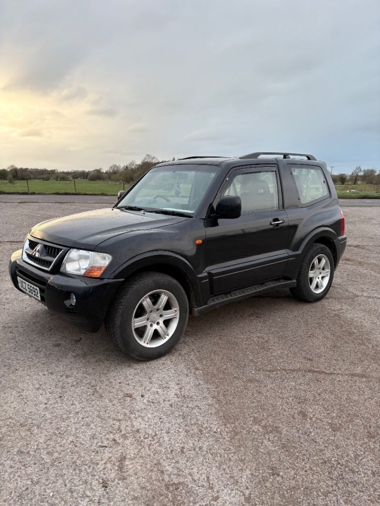 Mitsubishi, SHOGUN, Estate, 2003, Manual, 3200 (cc), 3 doors