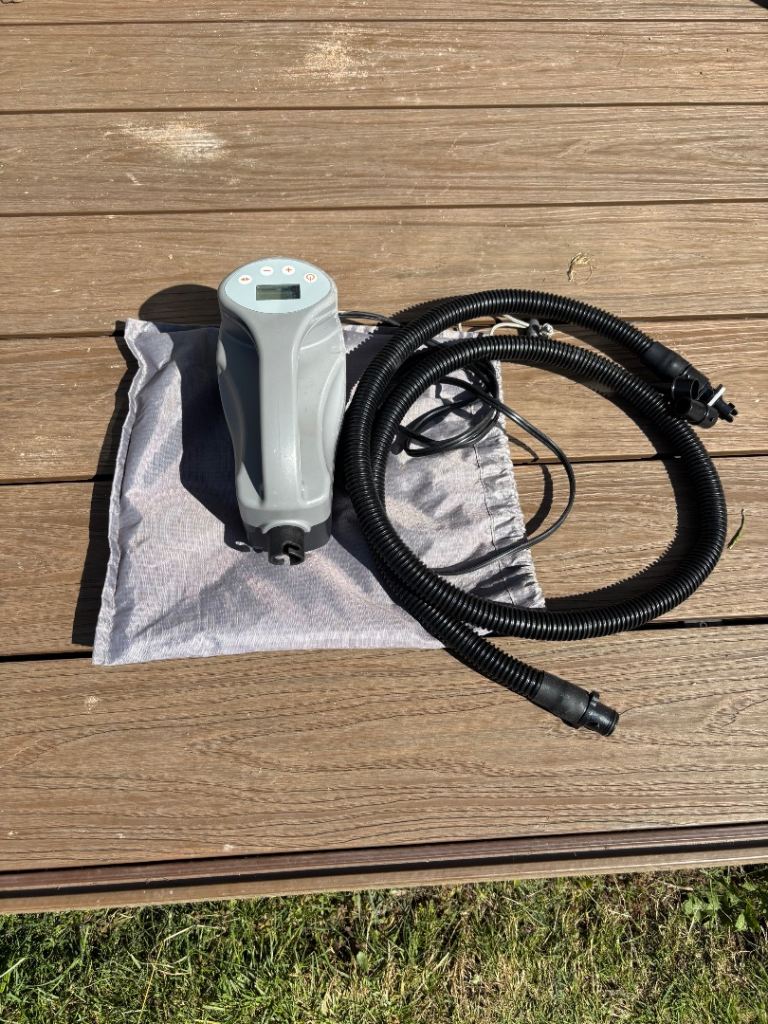 Vango AirBeam Electric Digital Pump – Awning / Air Tent – Hoses & Bag