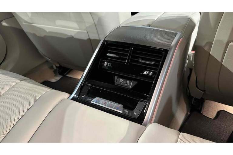 2022 BMW 8 Series Gran Coupe 3.0 840d MHT M Sport Saloon 4dr Diesel Hybrid Steptronic xDrive Euro...