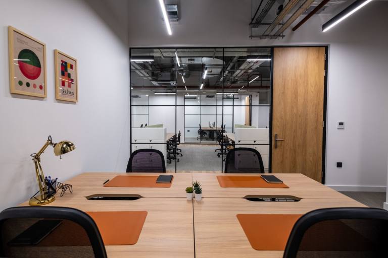 Chatham - ME4 4HW \ Private Office for Teams of 3