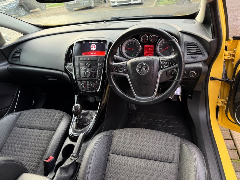 2016 Vauxhall Astra GTC 1.4i Turbo ULEZ FSH NewMot