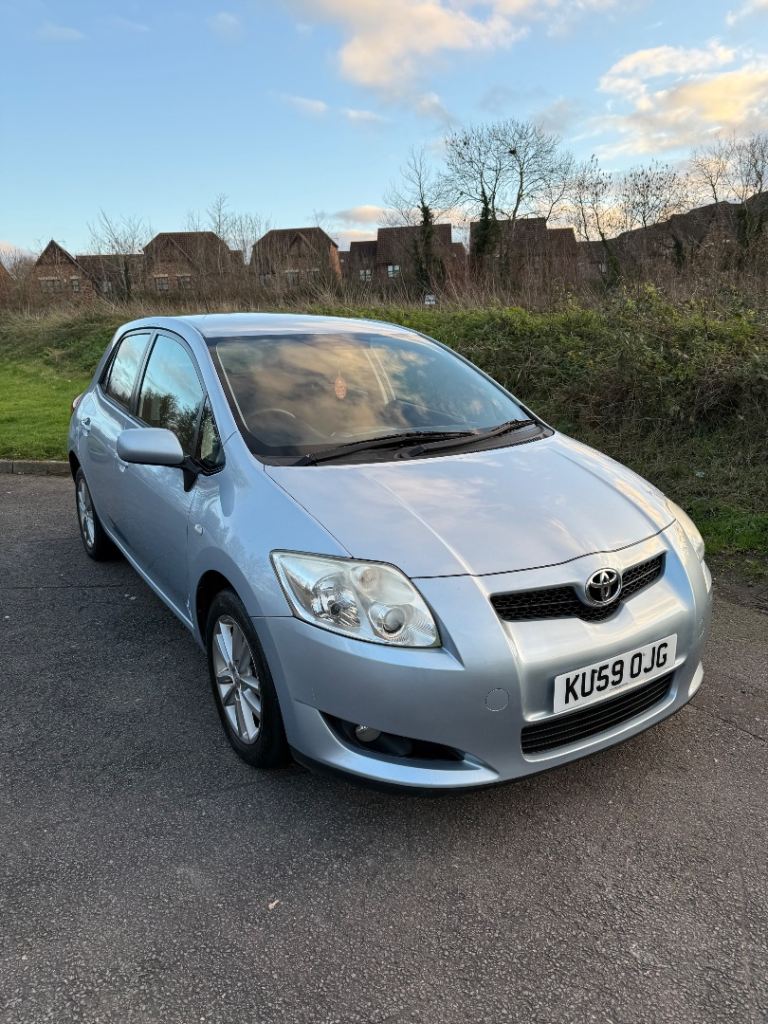 Toyota, AURIS, Hatchback, 2009, Manual, 1329 (cc), 5 doors