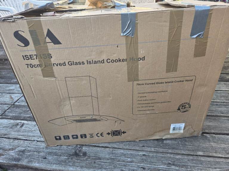 Resonable offer will be accepted | Cooker Hood 