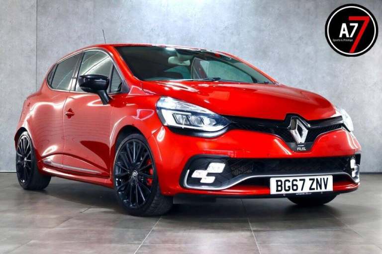 2017 Renault Clio 1.6 TCe Renaultsport Nav Trophy Hatchback 5dr Petrol EDC Euro 6 (s/s) (220  Hat...