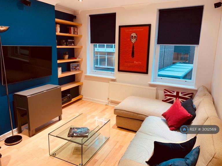 1 bedroom flat in Leather Lane, London, EC1N (1 bed) (#3012569)