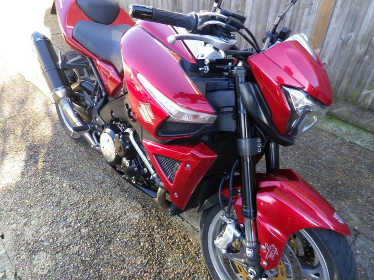 Suzuki BKING B KING GSX1300BK 2011 1340 cc Cresent Suzuki Hayabusa Power Naked