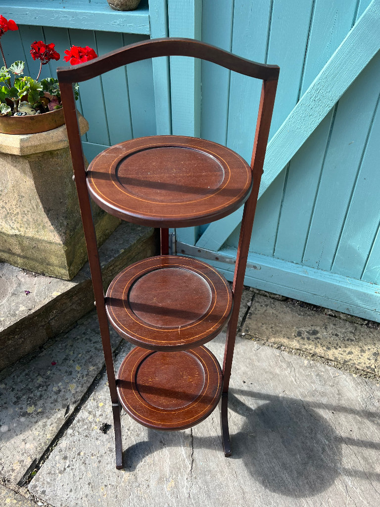VINTAGE WOODEN FOLDING CAKE PLATE PLANT STAND SHELVES REQ TLC