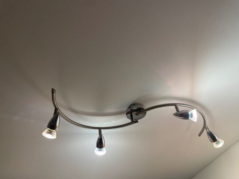 Chrome Ceiling Spotlight Bar – Good Condition