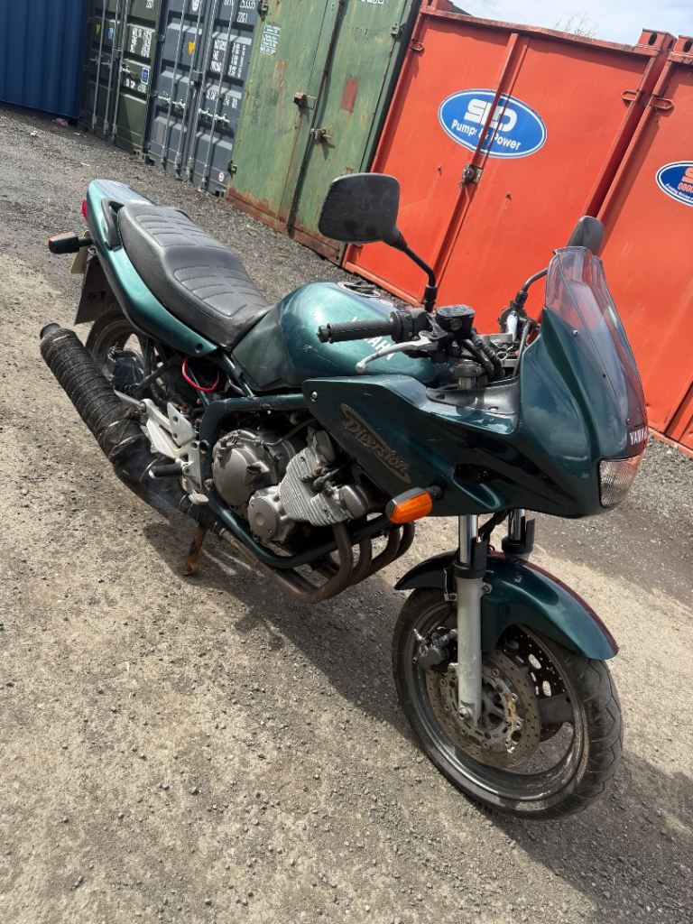 YAMAHA XJ600 2001 parts read add
