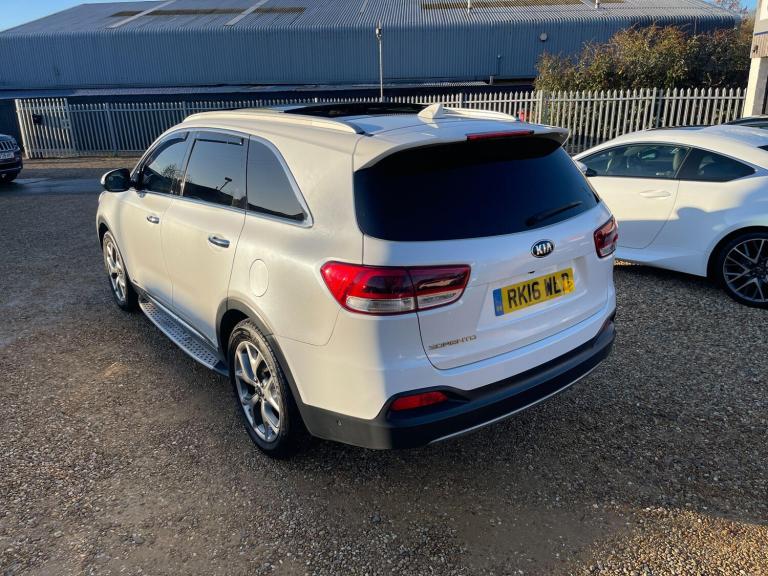 2016 Kia Sorento 2.2 CRDi KX-4 Auto AWD Euro 6 5dr ESTATE Diesel Automatic