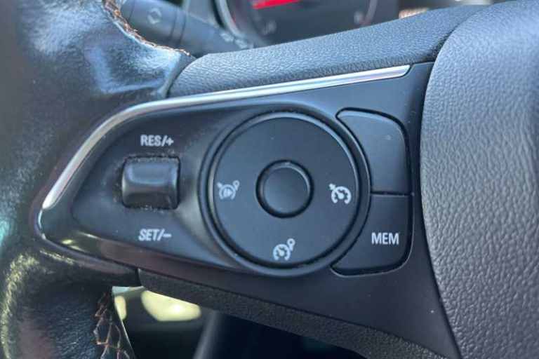 2020 Vauxhall Crossland X 1.2 Elite Nav SUV 5dr Petrol Manual Euro 6 (s/s) (83 ps) SUV Petrol Manual