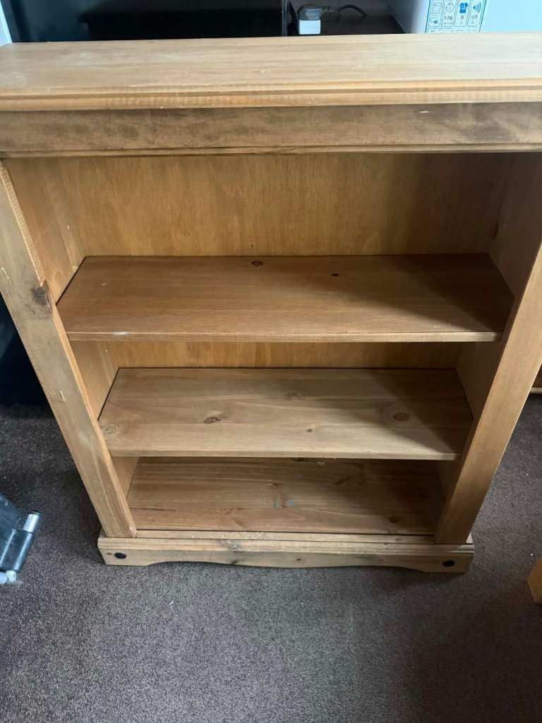 SOLID WOOD BOOKCASE