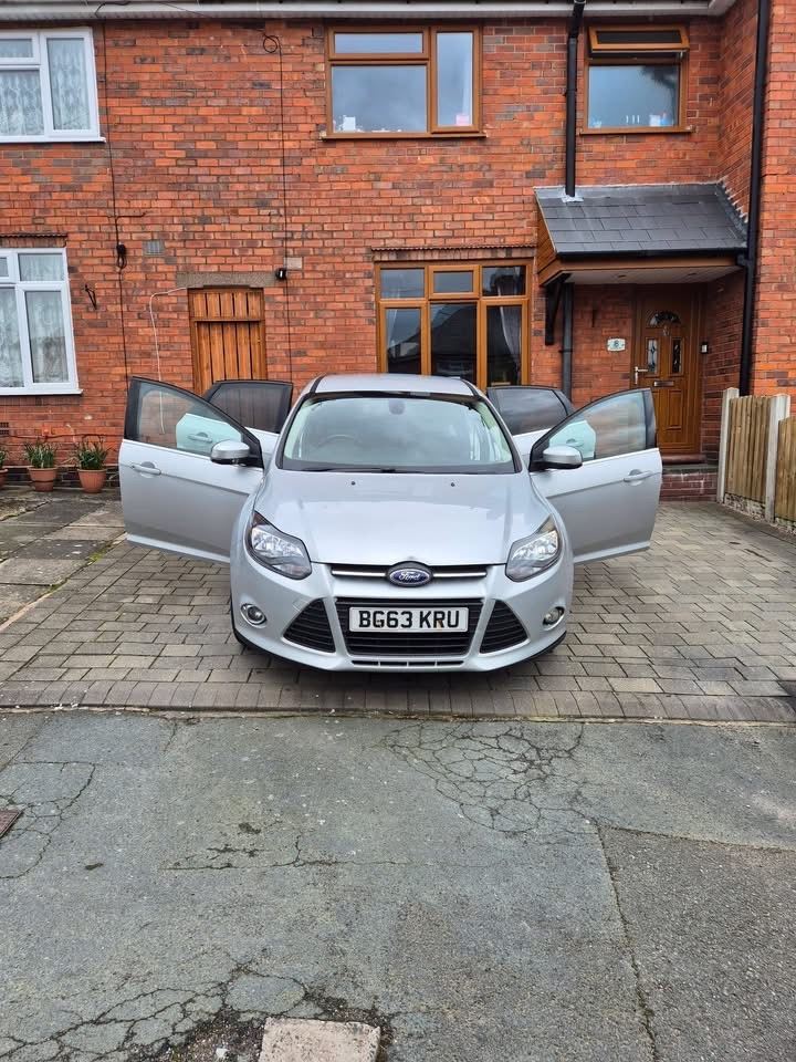 Ford, FOCUS, Hatchback, 2013, Manual, 1560 (cc), 5 doors