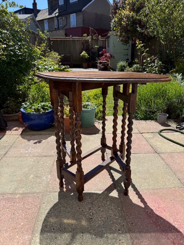 Barley twist drop leaf side table
