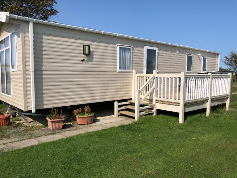Caravan to rent IngoldMells near fantasy island 