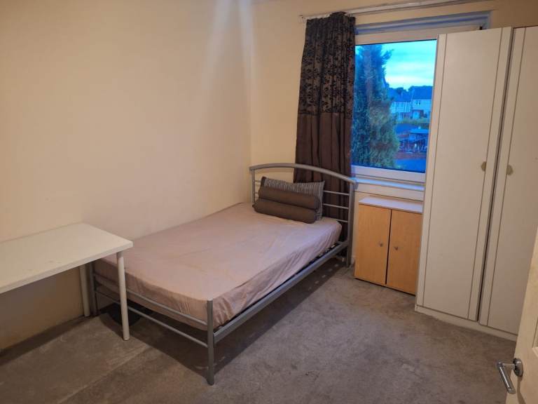 Double Bedroom Available fully furnished 