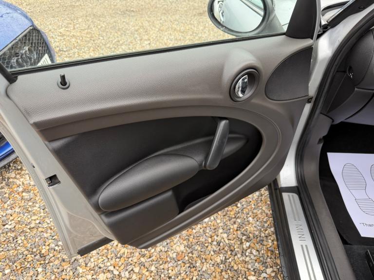 2012 MINI Countryman 1.6 Cooper 5dr HATCHBACK Petrol Manual