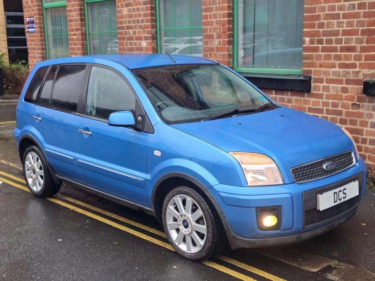 FORD FUSION 1.6 Titanium 5dr 2009