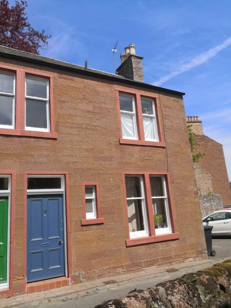 2 Bed Semi-Detached House, Kirk Wynd, DD8