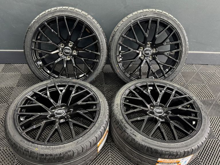 NEW 19” inch Rs v8 Rs3 Rs4 S3 Alloys Wheels Audi A3 5x112 A4 A6 Tt Scirocco Caddy Vw golf r