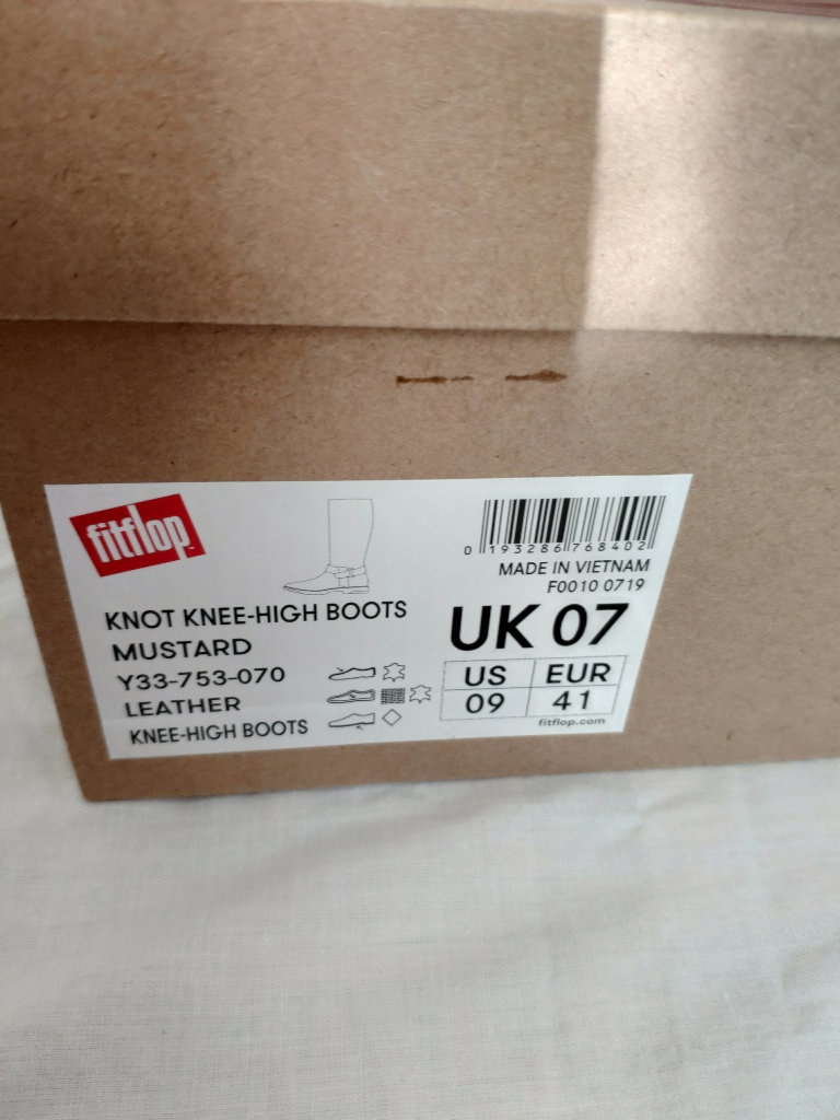 Ladies FitFlop size 7(UK) 41(EU) 09(US) mustard "Knot" zipped knee-high boots BNIB £45