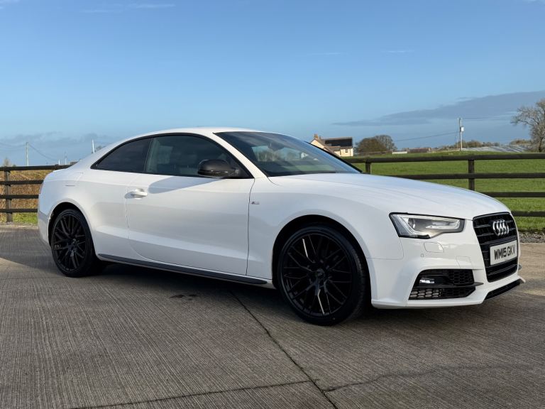 2015 Audi A5 S-Line + Black edition 