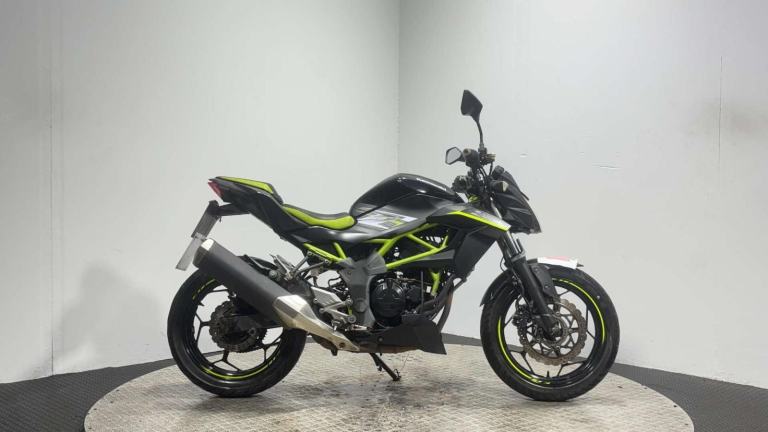 Kawasaki Z 2019 BR GOOD RUNNING LIGHT PROJECT BIKE 15BHP 125CC LEARNER BIKE