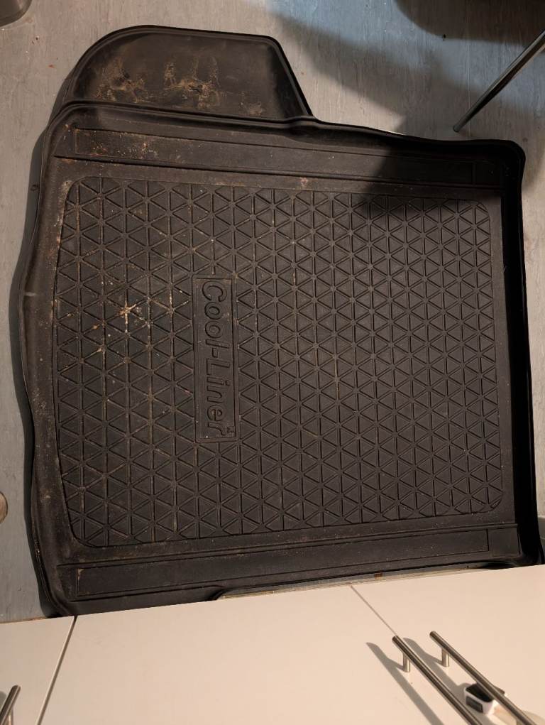 GENUINE VAUXHALL INSIGNIA B ESTATE 2017 ONWARDS BOOT COVER