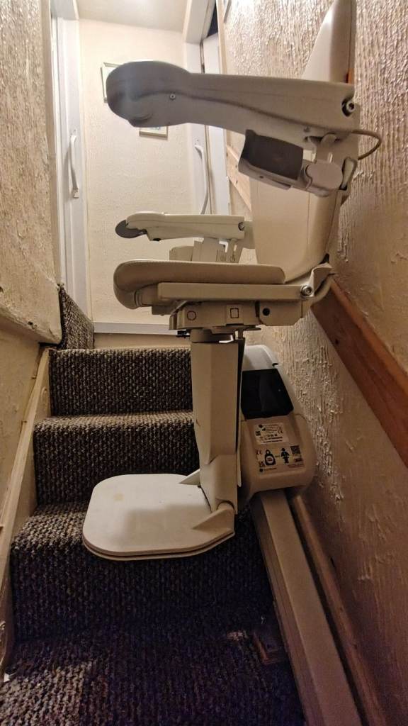 Handicare 1100 Straight Stairlifts