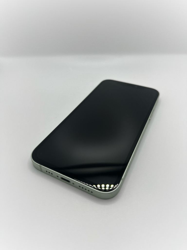 PRISTINE: Apple iPhone 12, 64gb, Green (UNLOCKED)