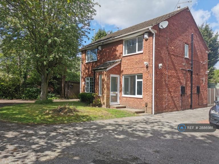 2 bedroom house in Melton Close, Leeds, LS10 (2 bed) (#2886981)