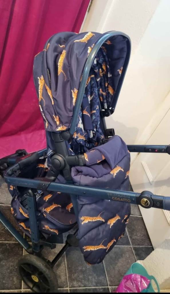 Cosatto travel system paloma faith 