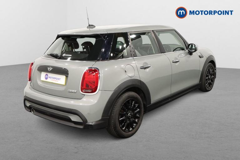 2021 MINI Hatch 1.5 Cooper Classic 5dr [Comfort-Nav Pack] Hatchback Petrol Manual