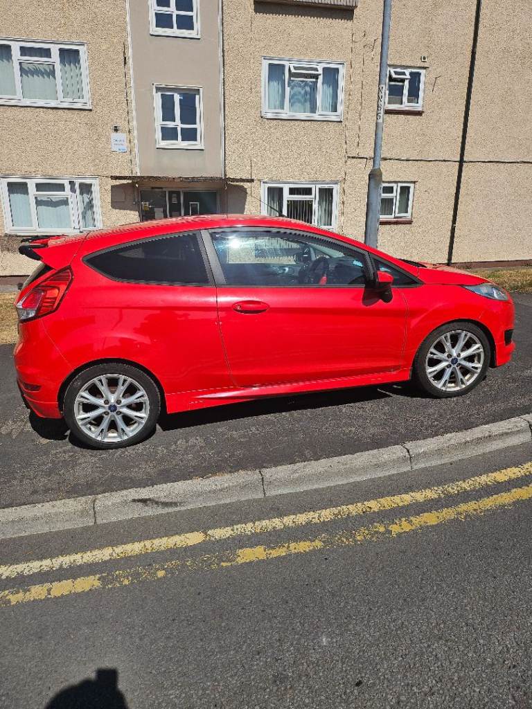 Ford, FIESTA, Hatchback, 2014, Manual, 998 (cc), 3 doors