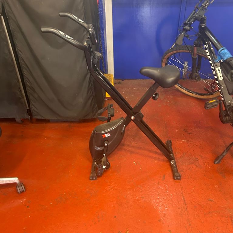 Exercise bike 