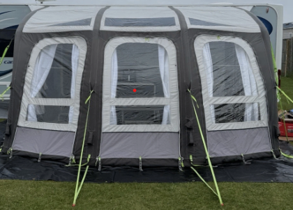 Kampa Ace air 400 inflatable caravan awning