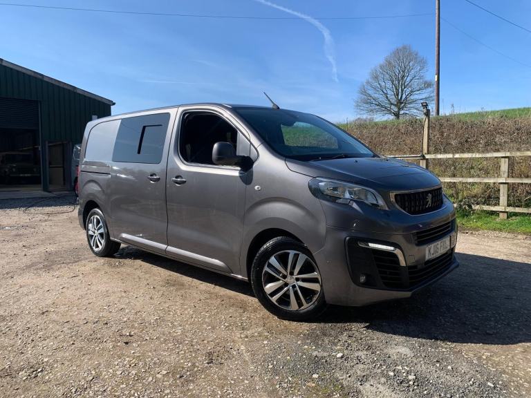 2016 PEUGEOT EXPERT 2.0 HDI 120BHP SWB PROFESSIONAL PLUS 5 SEAT CREW VAN GREY
