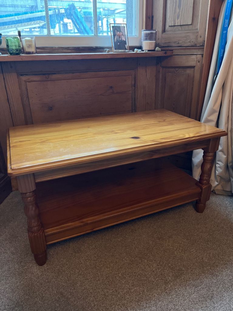 Solid pine wood coffee table 