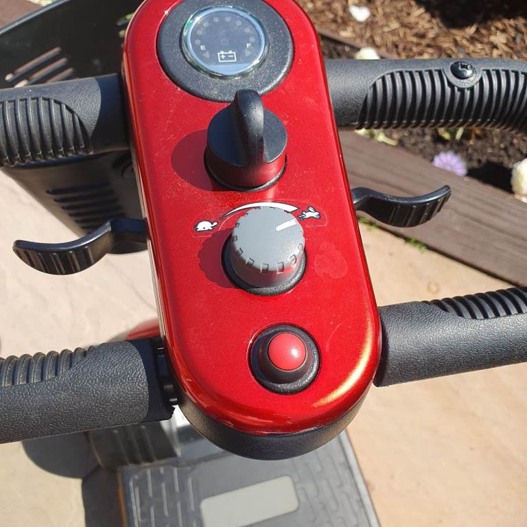 Mobility scooter