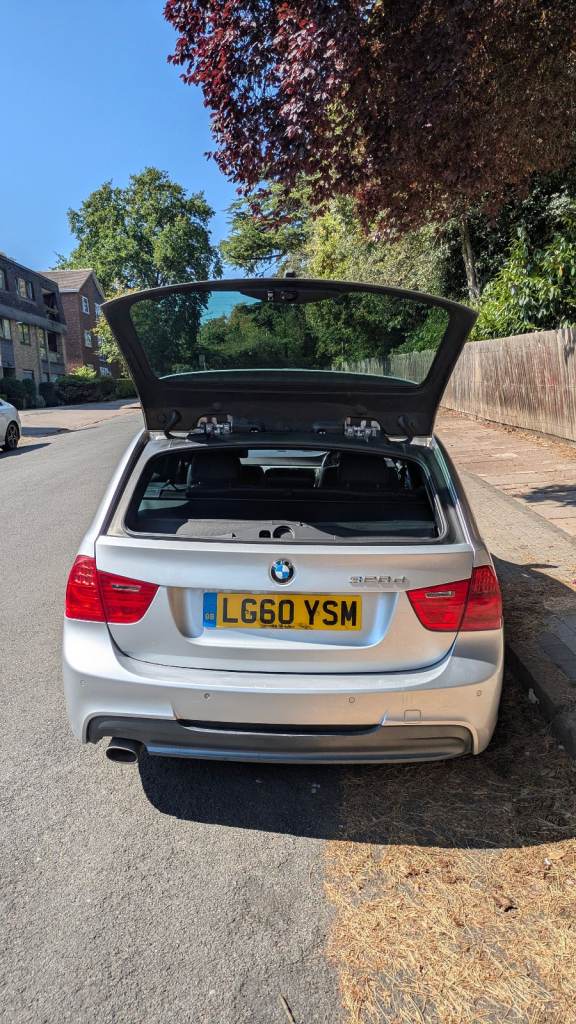 BMW, 3 SERIES, Estate, 2010, Semi-Auto, 1995 (cc), 5 doors