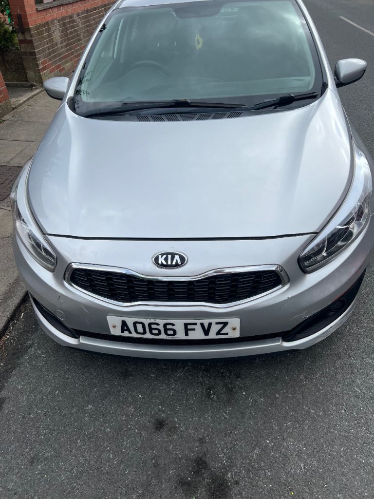 Kia, CEED, Hatchback, 2016, Manual, 1582 (cc), 5 doors