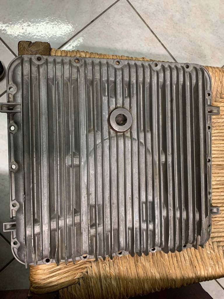 Engine oil sump for Maserati Biturbo