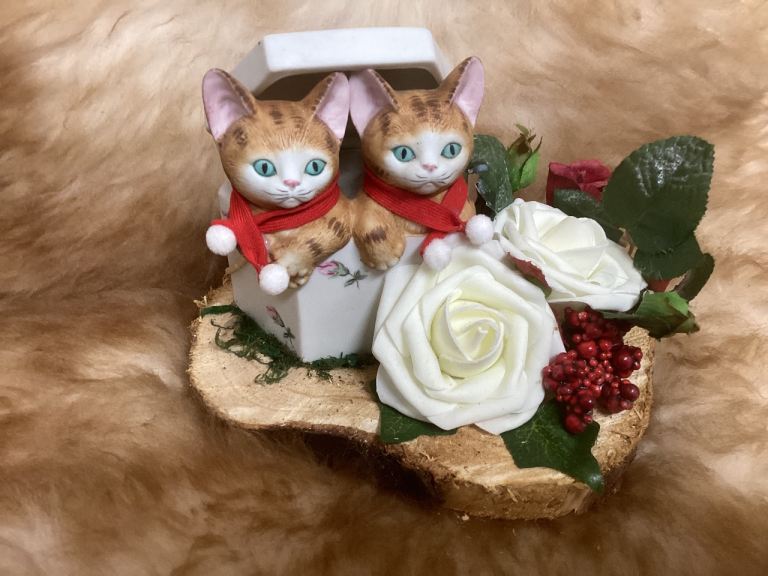 Hand Crafted Assorted  Wooden Decorated Logs