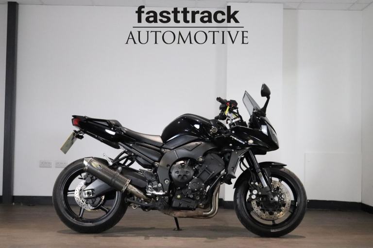 Yamaha FZ1 Fazer 1000 FZS - 2011 - POWER COMMANDER TUNED | LOADS OF EXTRAS