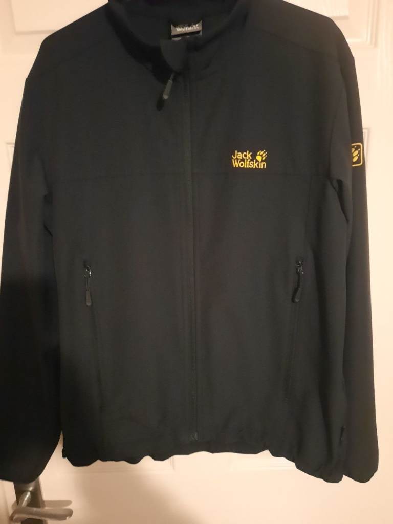 Black Medium mens jack wolfskin jacket 