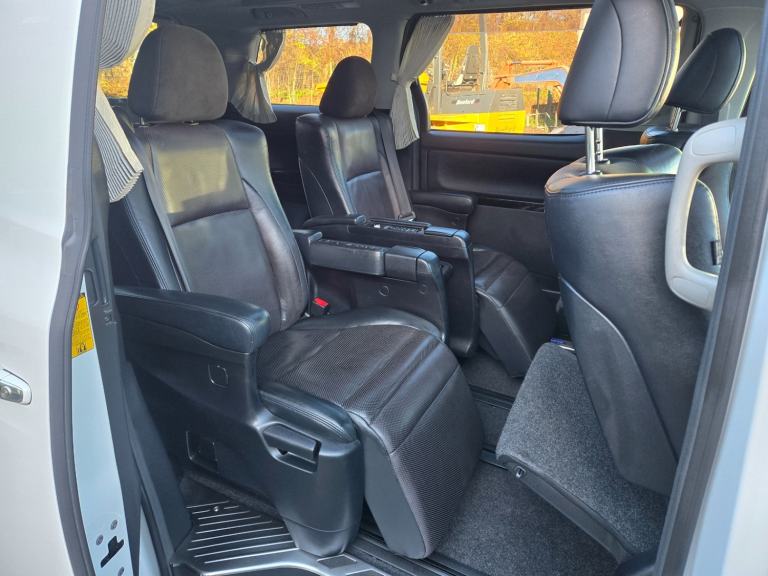 2014 Toyota Alphard Vellfire Hybrid SR premium package dual Sunroof ULEZ  MPV Petrol/Electric Hyb...